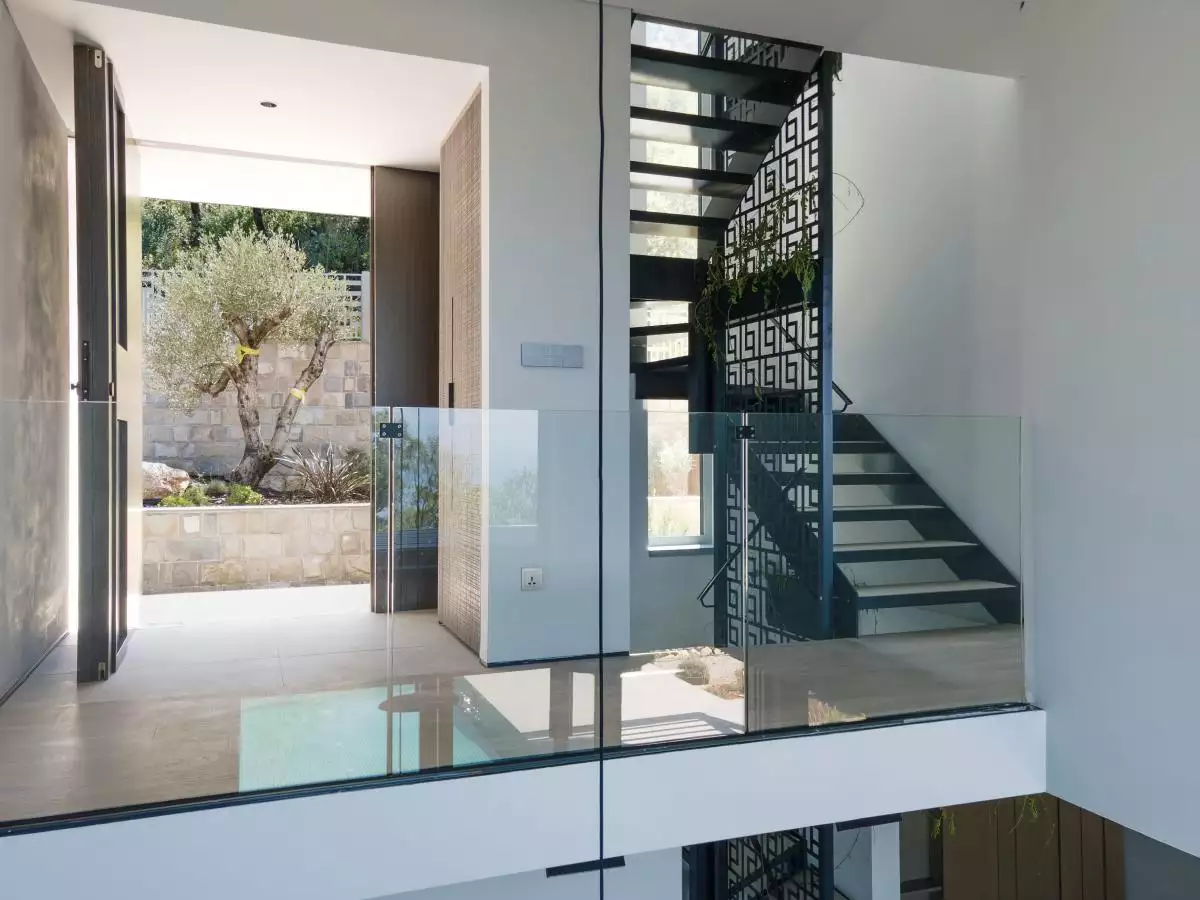 House 227m² in Montenegro, Blizikuce. Priced at 850000€ rent photo-56