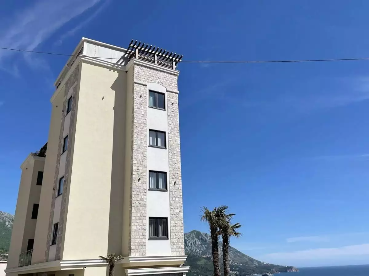 Flat 53m² in Montenegro, Becici. Priced at 220000€ rent photo-2