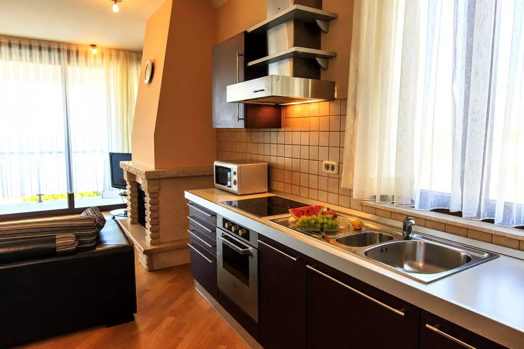 Villa 340m² in Montenegro, Blizikuce. Priced at 735000€ rent photo-9