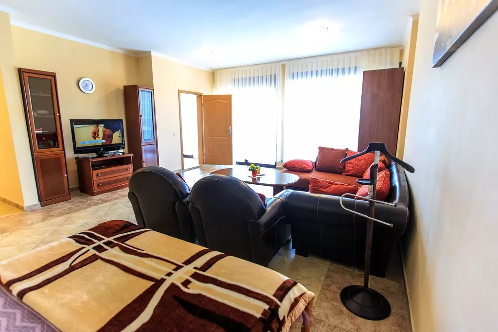 Villa 340m² in Montenegro, Blizikuce. Priced at 735000€ rent photo-31