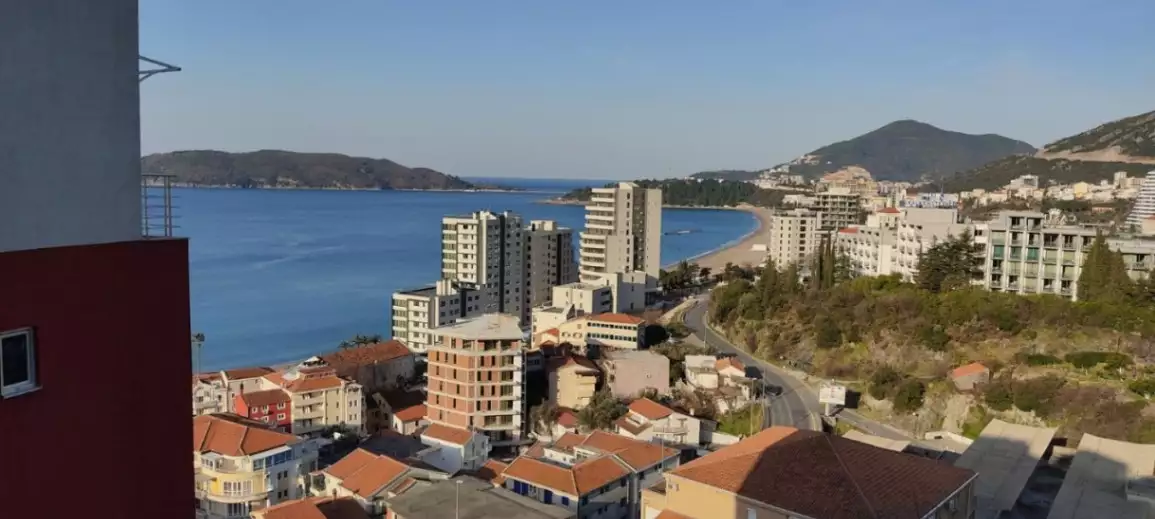 Flat 90m² in Montenegro, Rafailovici. Priced at 252000€ rent photo-3