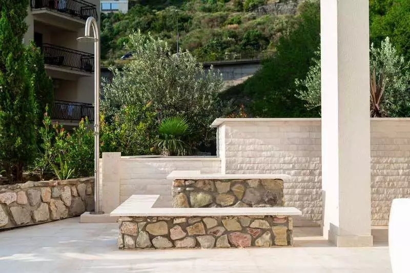 Flat 56m² in Montenegro, Rafailovici. Priced at 250000€ rent photo-16