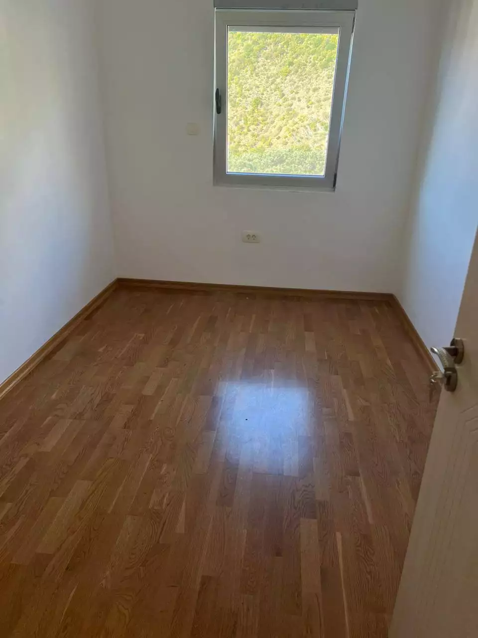 Flat 83m² in Montenegro, Rafailovici. Priced at 145000€ rent photo-2
