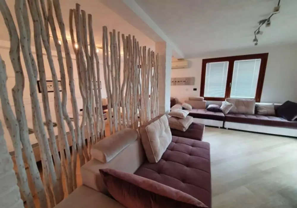 Flat 142m² in Montenegro, Rafailovici. Priced at 396700€ rent photo-3