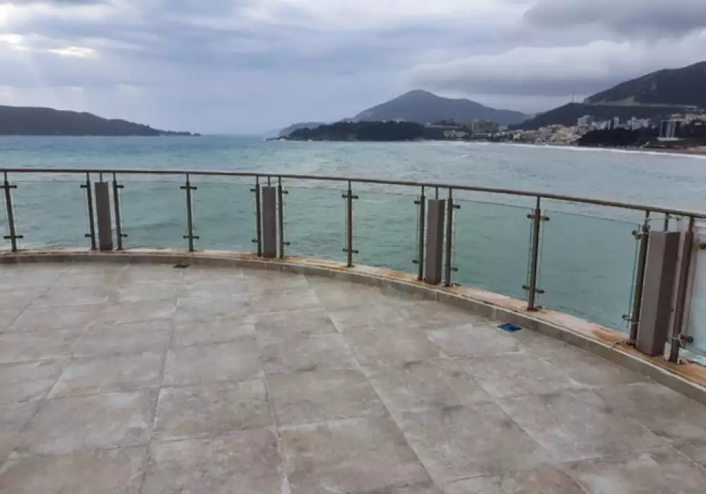 Flat 142m² in Montenegro, Rafailovici. Priced at 396700€ rent photo-12