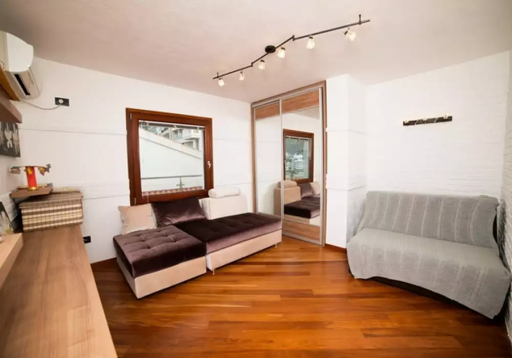 Flat 180m² in Montenegro, Rafailovici. Priced at 504000€ rent photo-6
