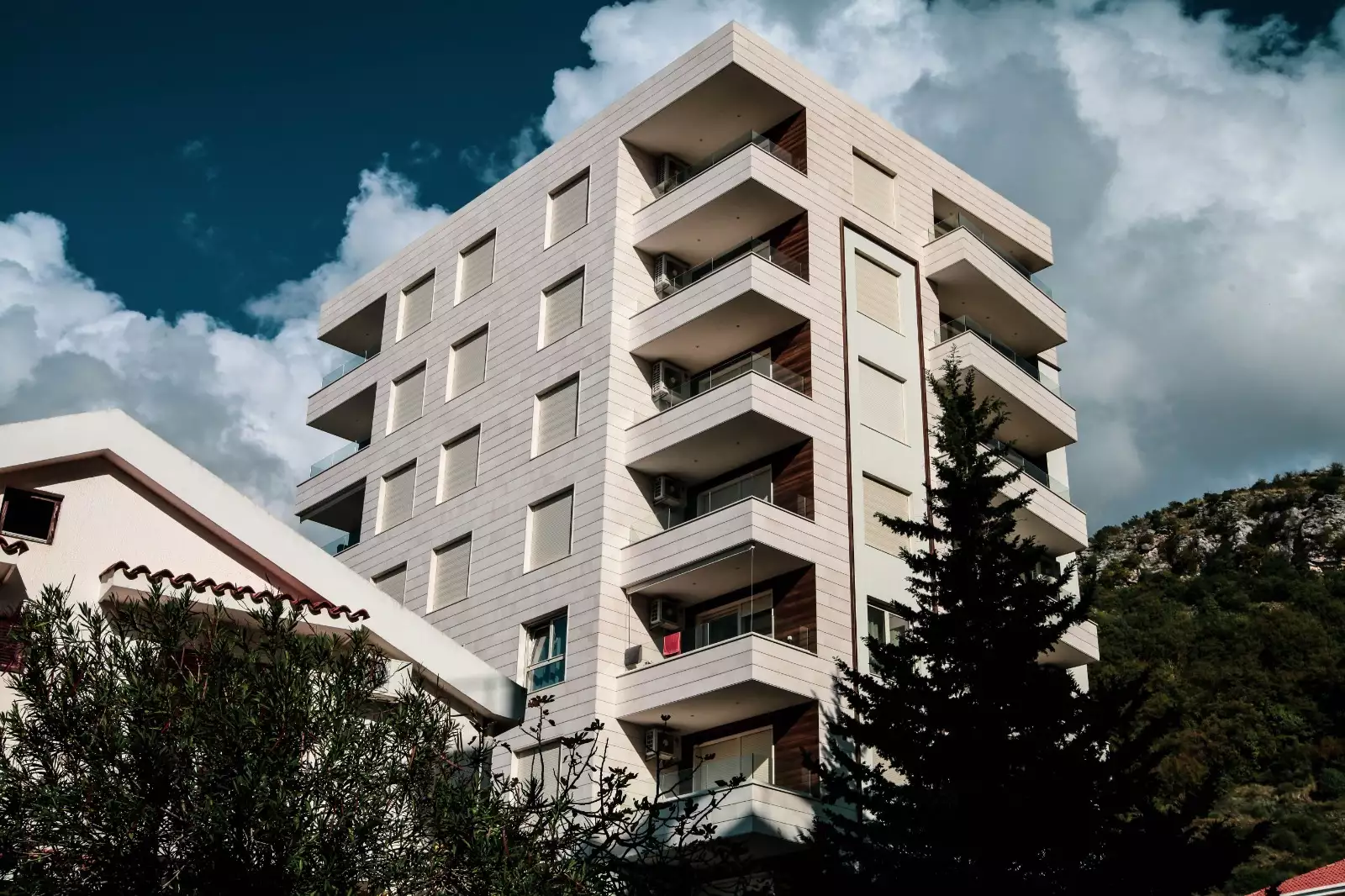 Flat 44m² in Montenegro, Rafailovici. Priced at 150000€ rent photo-4