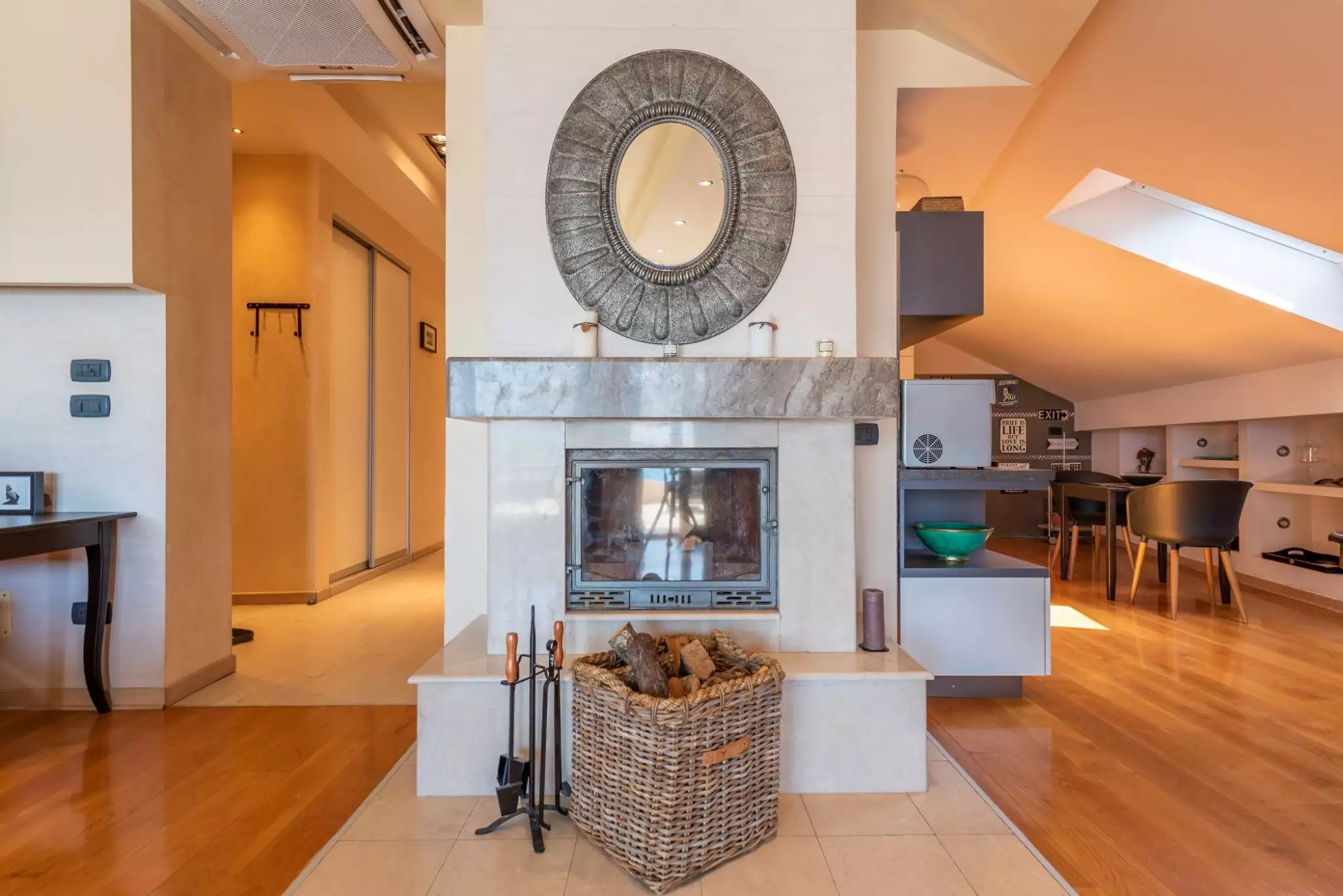 Flat 230m² in Montenegro, Rafailovici. Priced at 475000€ rent photo-10