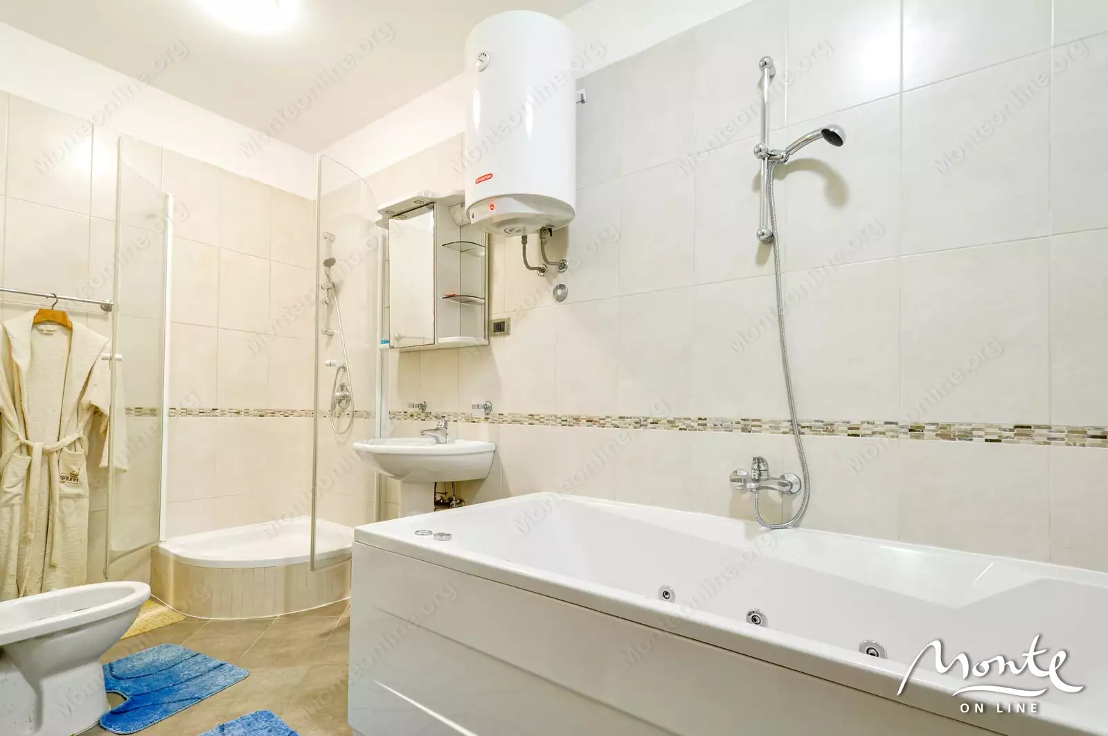 Flat 138m² in Montenegro, Rafailovici. Priced at 420000€ rent photo-5