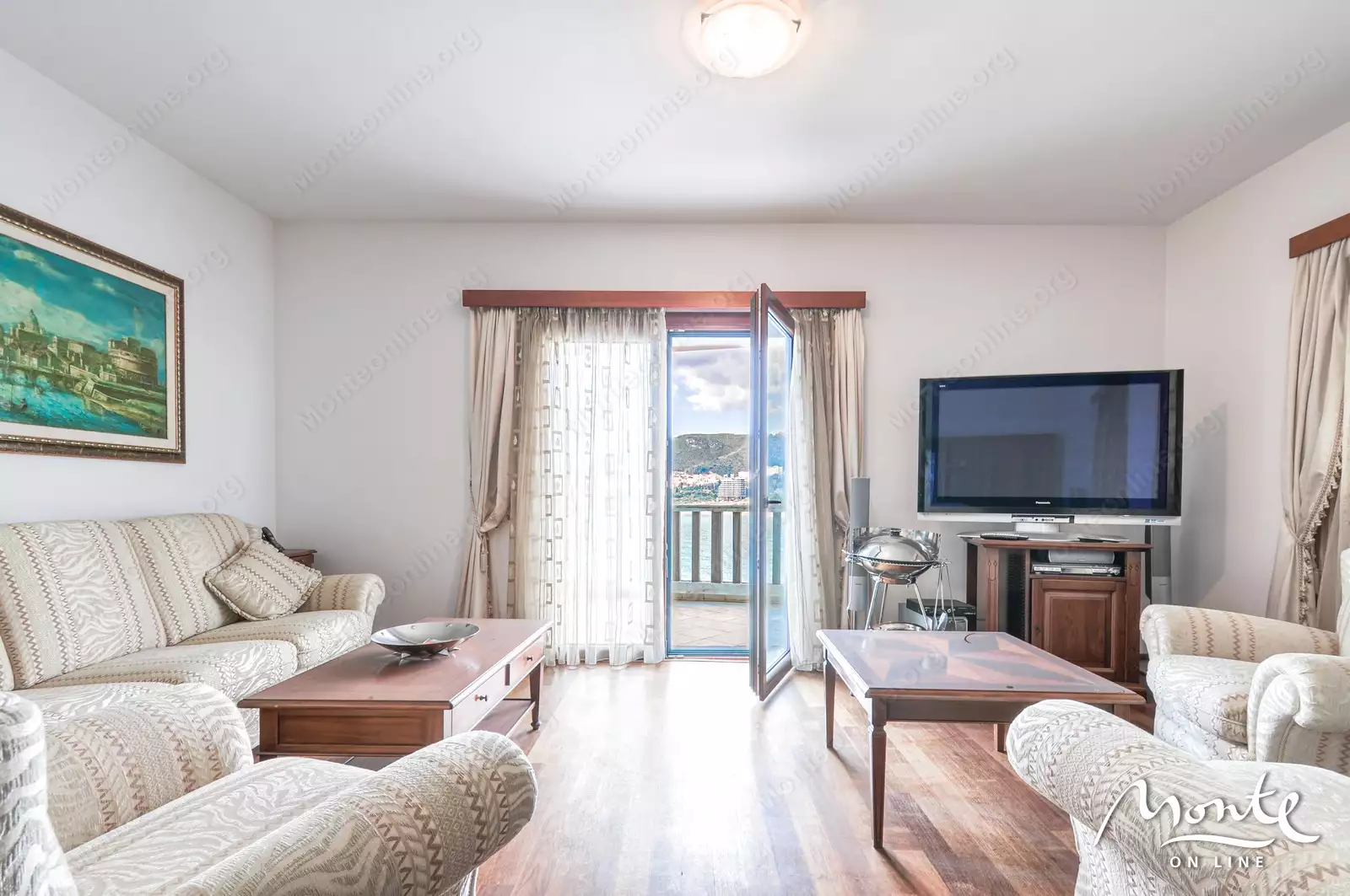 Flat 138m² in Montenegro, Rafailovici. Priced at 420000€ rent photo-14