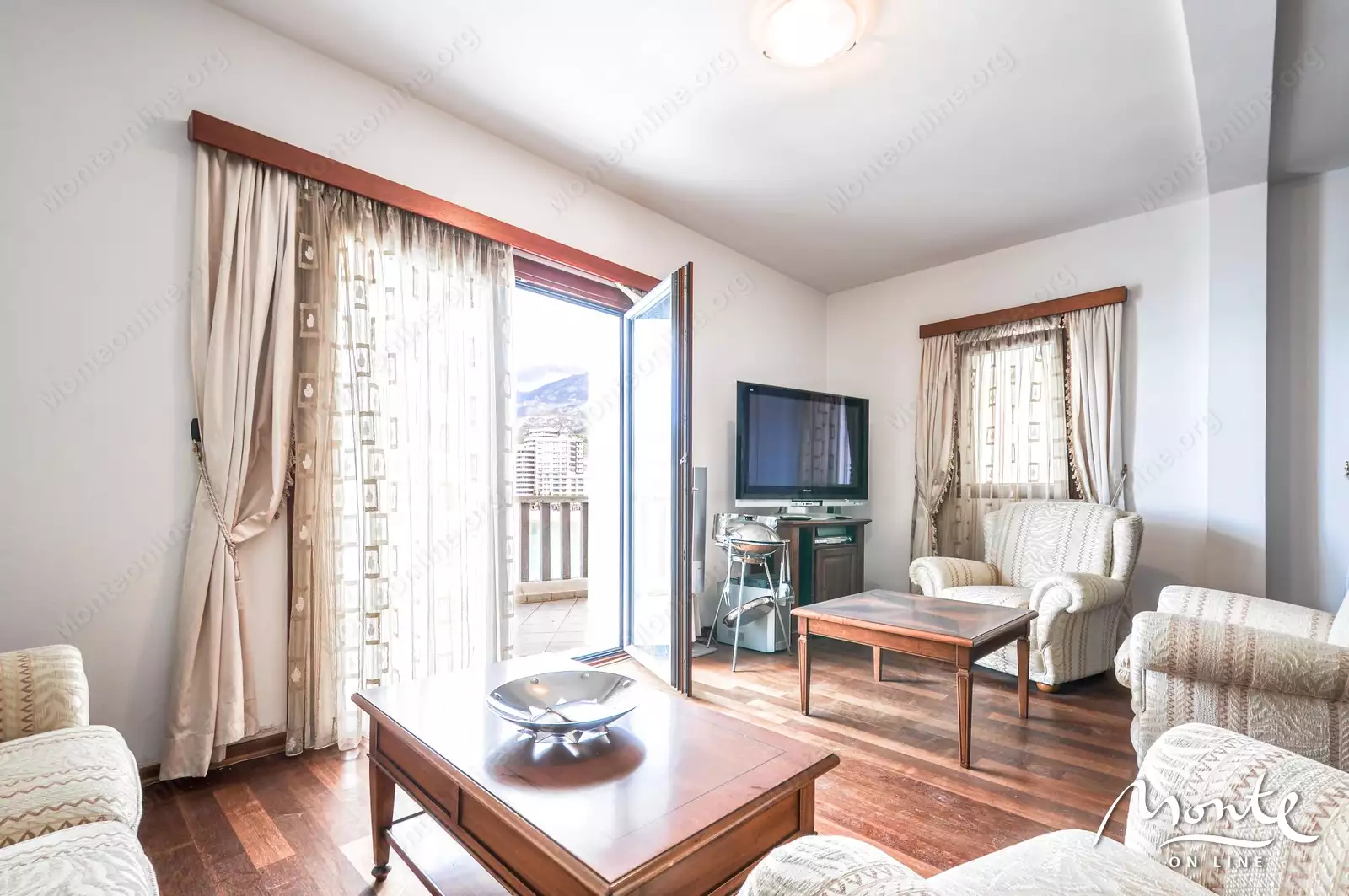 Flat 138m² in Montenegro, Rafailovici. Priced at 420000€ rent photo-18