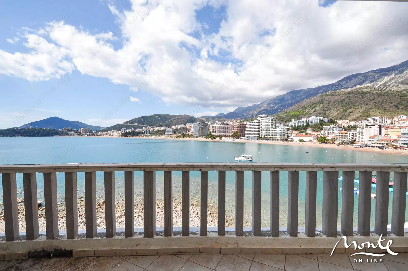 Flat 138m² in Montenegro, Rafailovici. Priced at 420000€ rent photo-22