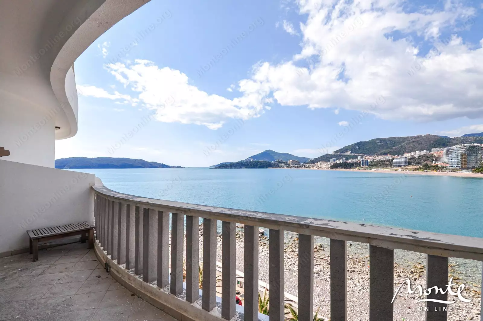 Flat 138m² in Montenegro, Rafailovici. Priced at 420000€ rent photo-24