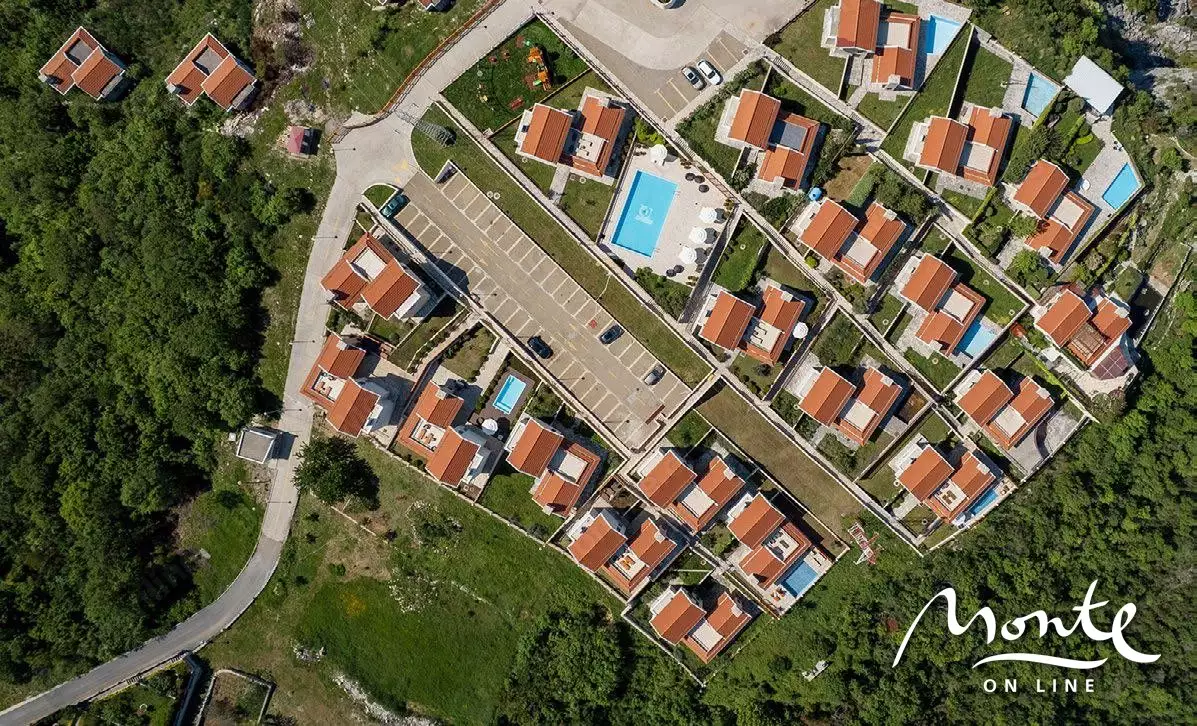 Villa 159m² in Montenegro, Blizikuce. Priced at 435000€ rent photo-1