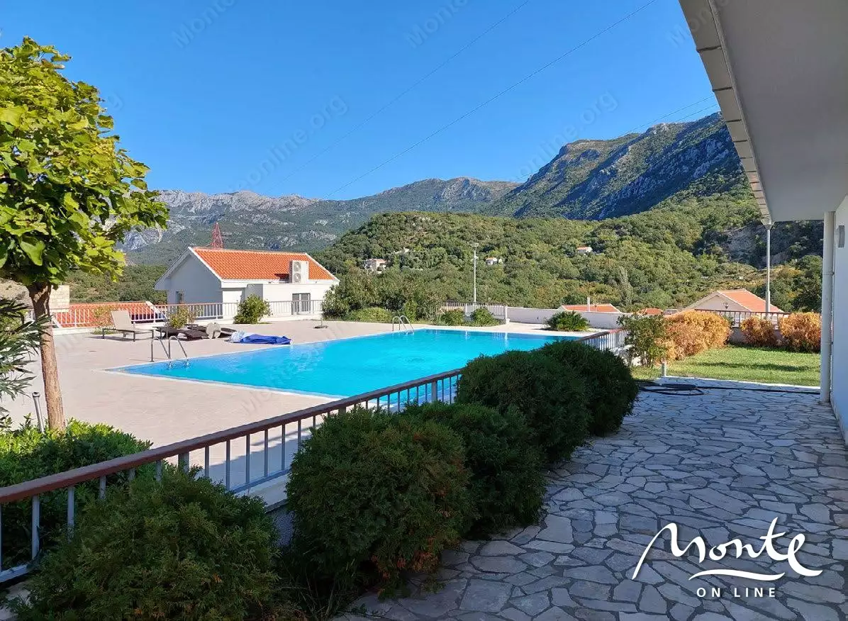 Villa 159m² in Montenegro, Blizikuce. Priced at 435000€ rent photo-5