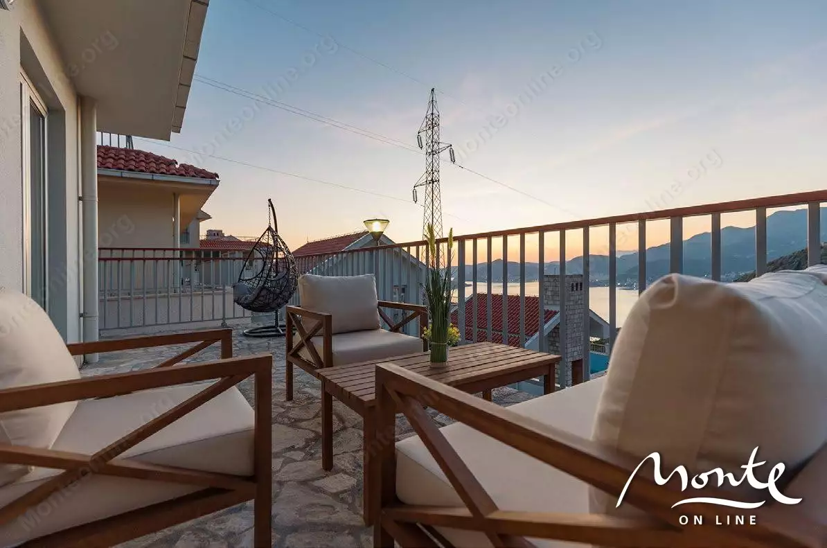 Villa 159m² in Montenegro, Blizikuce. Priced at 435000€ rent photo-18