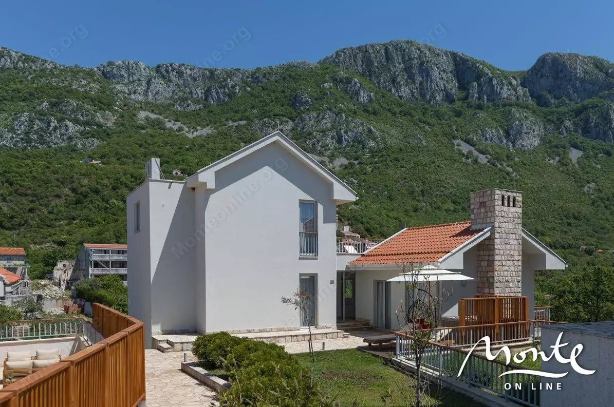 Villa 159m² in Montenegro, Blizikuce. Priced at 435000€ rent photo-21