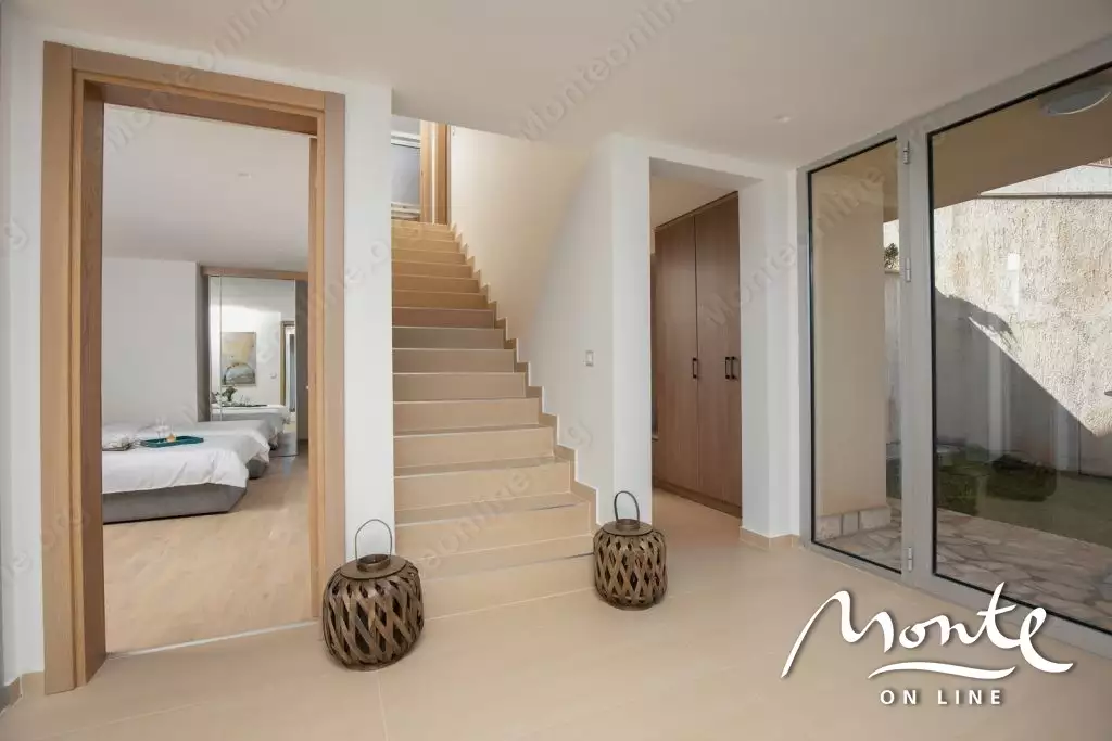 Villa 159m² in Montenegro, Blizikuce. Priced at 435000€ rent photo-26