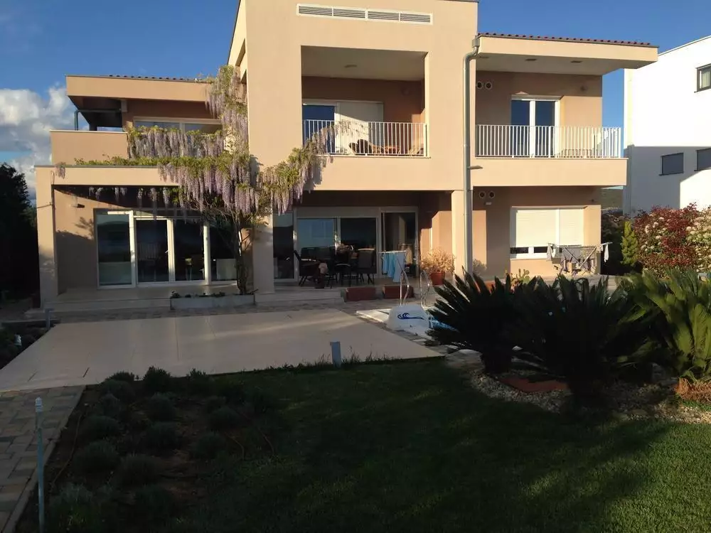Villa 300m² in Croatia, Sukosan. Priced at 2000000€ rent photo-11