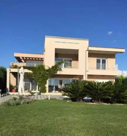 Villa 300m² in Croatia, Sukosan. Priced at 2000000€ rent photo-14