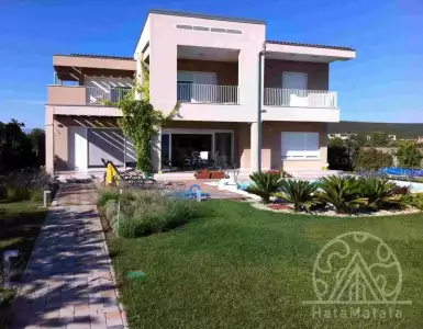Buy in Croatia for 2000000€