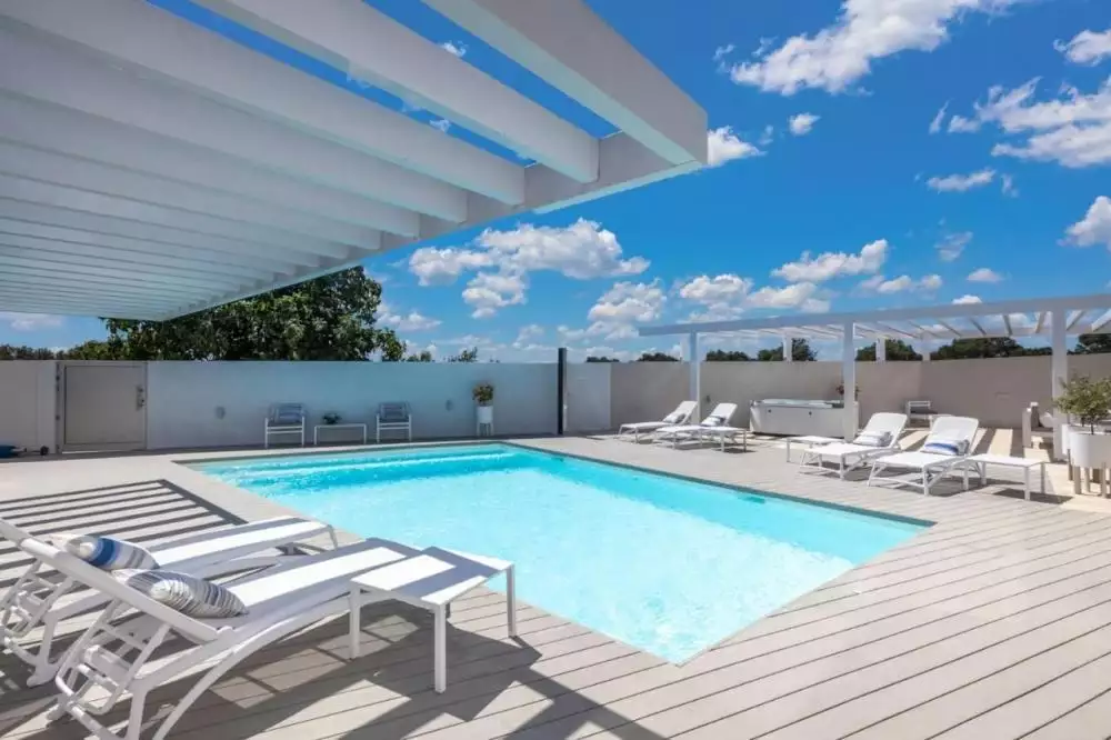 Hotels 300m² in Croatia, Bibinje. Priced at 1300000€ rent photo-6