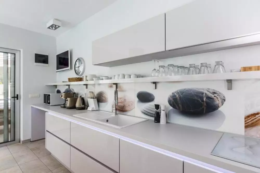 Hotels 300m² in Croatia, Bibinje. Priced at 1300000€ rent photo-11
