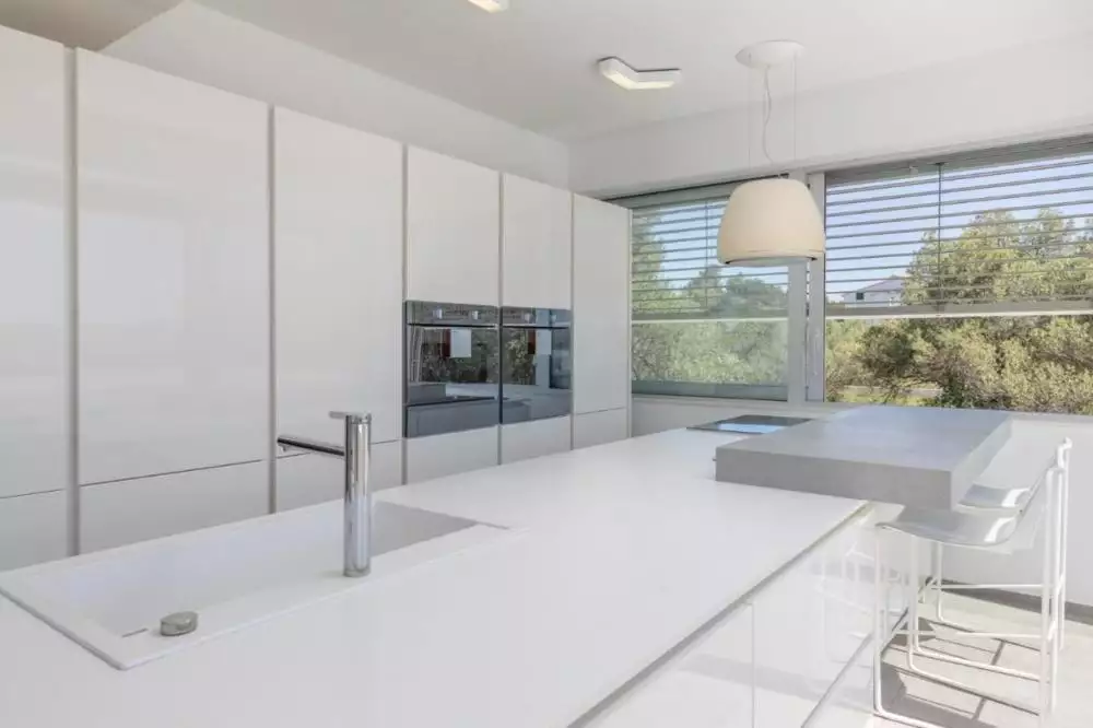 Hotels 300m² in Croatia, Bibinje. Priced at 1300000€ rent photo-17