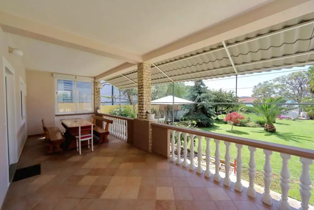 Hotels 400m² in Croatia, Bibinje. Priced at 2500000€ rent photo-13