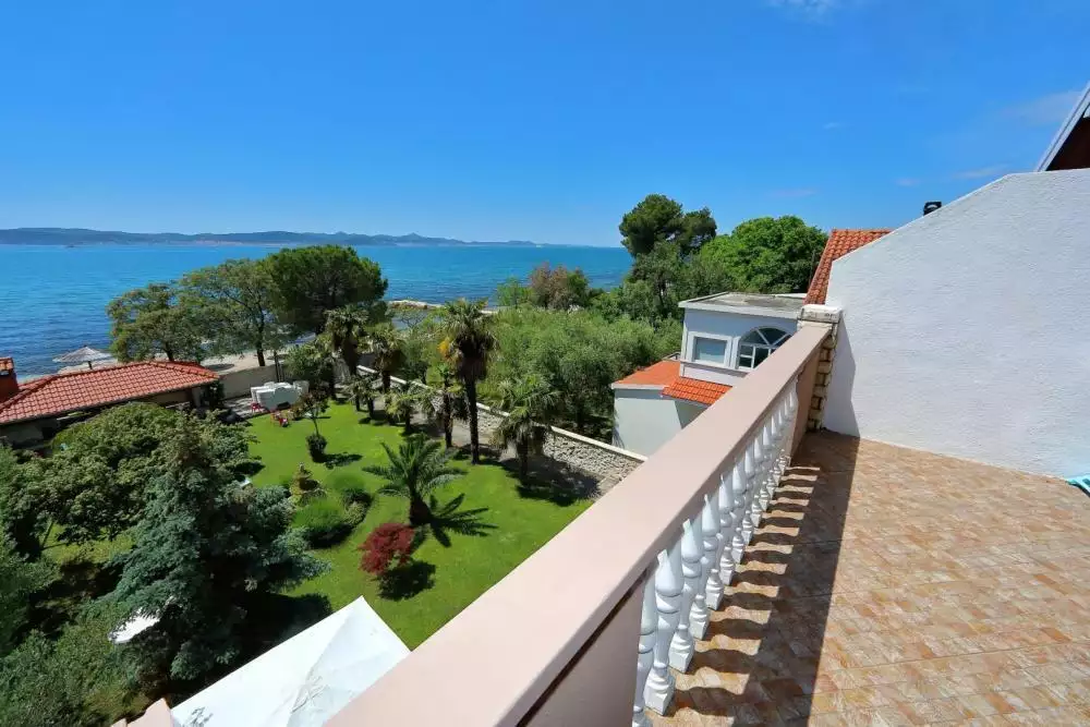 Hotels 400m² in Croatia, Bibinje. Priced at 2500000€ rent photo-21