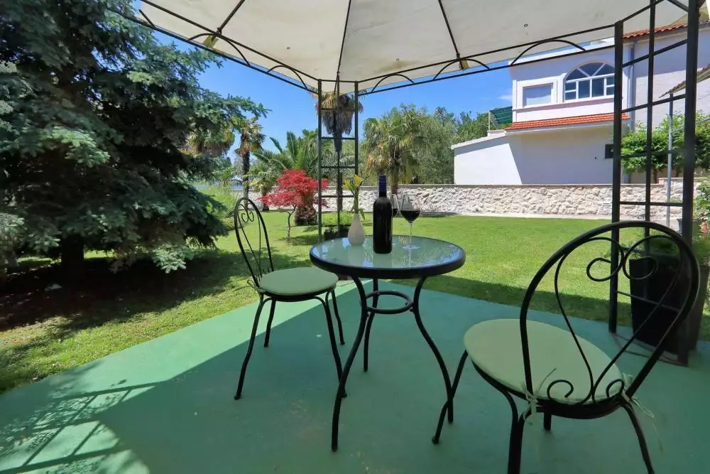 Hotels 400m² in Croatia, Bibinje. Priced at 2500000€ rent photo-24