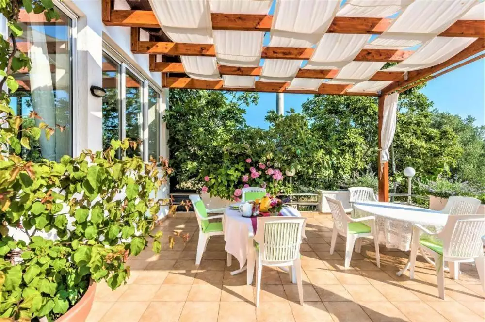 Hotels 889m² in Croatia, Sukosan. Priced at 1080000€ rent photo-7