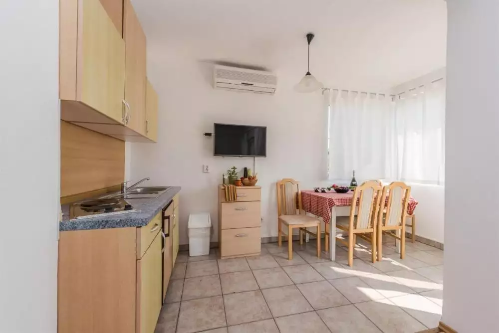 Hotels 889m² in Croatia, Sukosan. Priced at 1080000€ rent photo-15