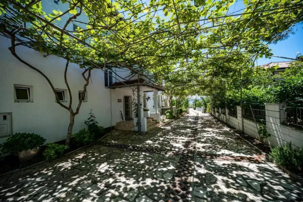 Hotels 889m² in Croatia, Sukosan. Priced at 1080000€ rent photo-18