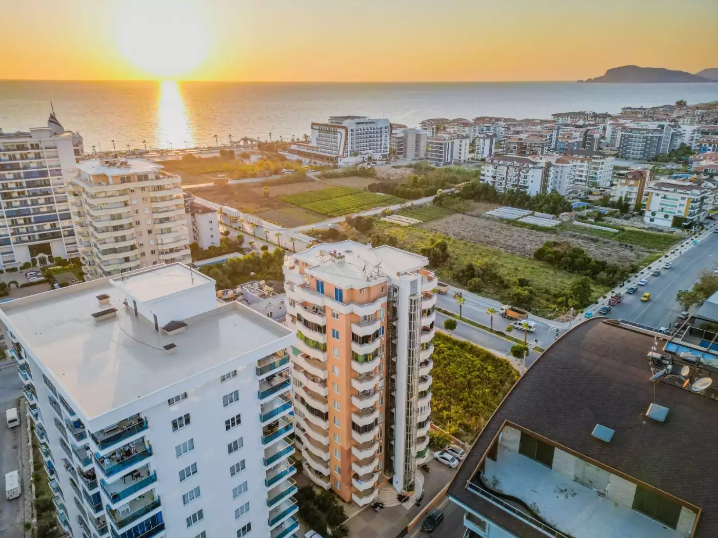 Flat 90m² in Turkey, Mahmutlar. Priced at 120000€ rent photo-1