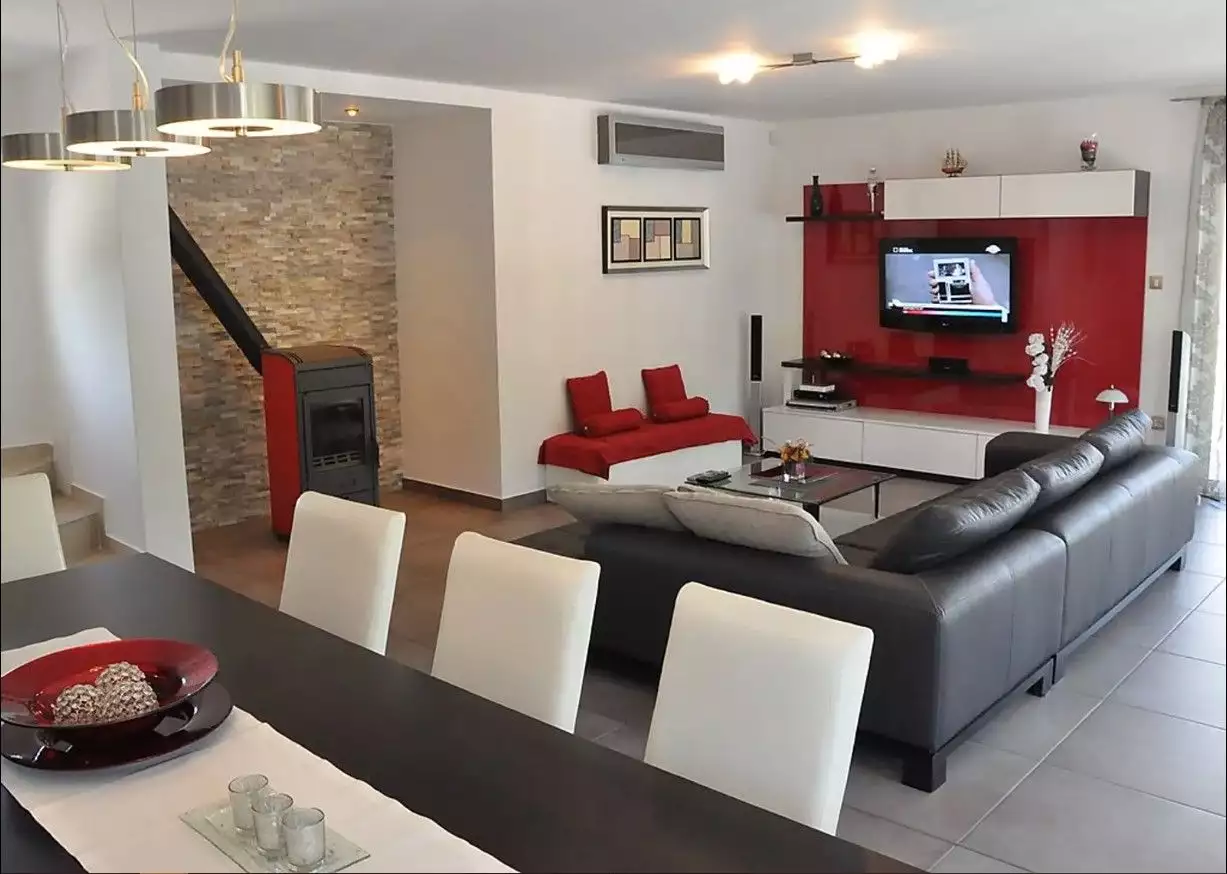 Villa 210m² in Croatia, Pobri. Priced at 890000€ rent photo-11