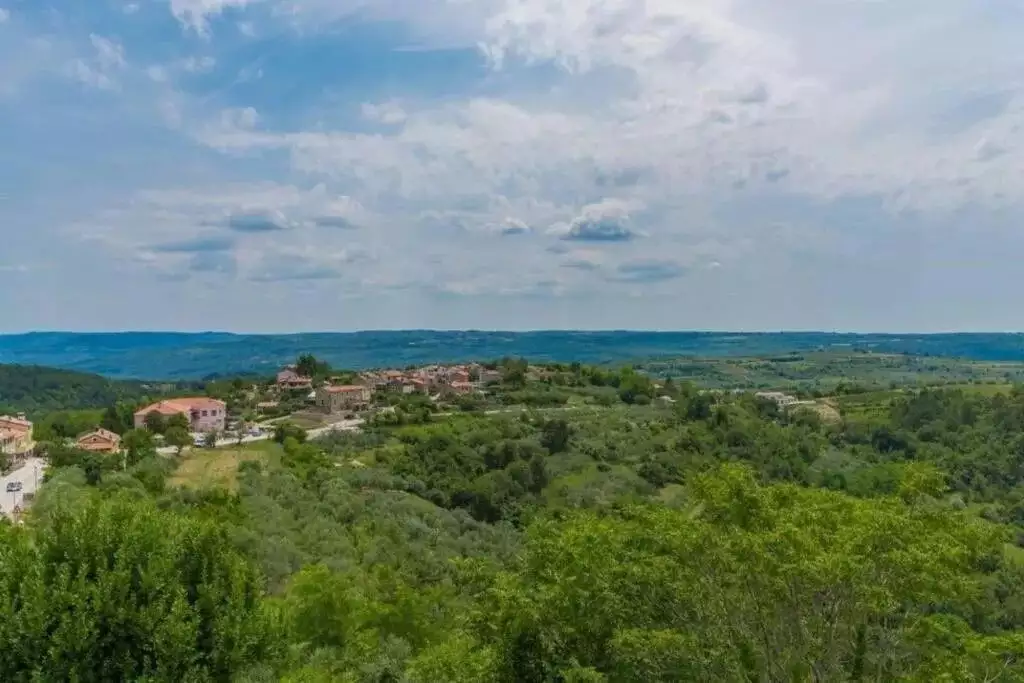 Villa 227m² in Croatia, Buje. Priced at 1150000€ rent photo-7
