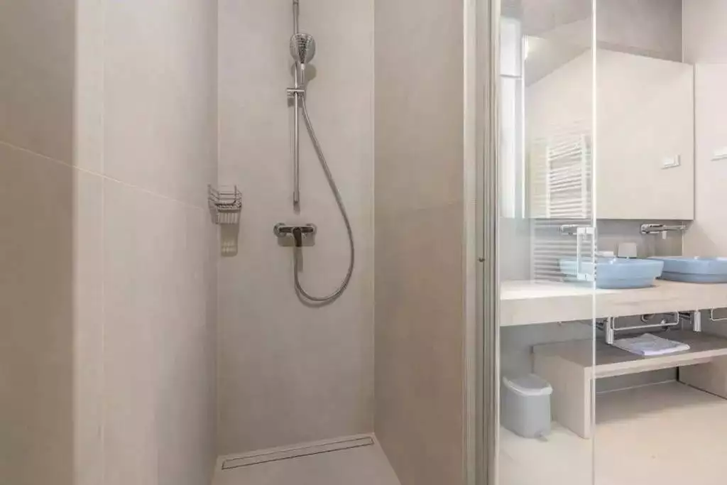 Villa 227m² in Croatia, Buje. Priced at 1150000€ rent photo-16