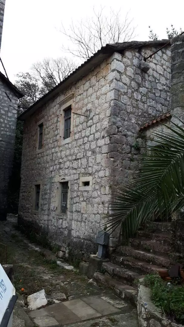 House 97m² in Montenegro, Perast. Priced at 650000€ rent photo-1