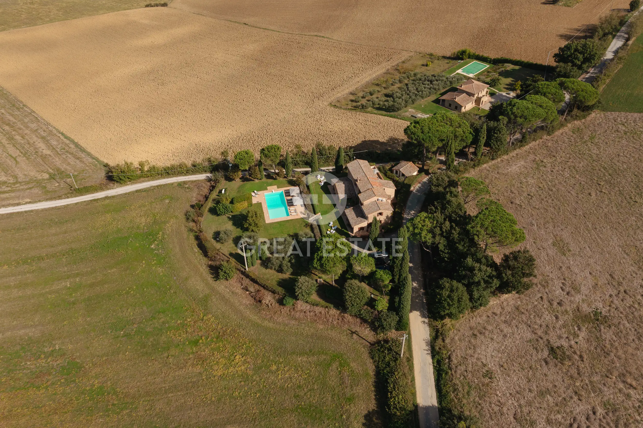 Villa 507m² in Italy, Perugia. Priced at 2350000€ rent photo-8