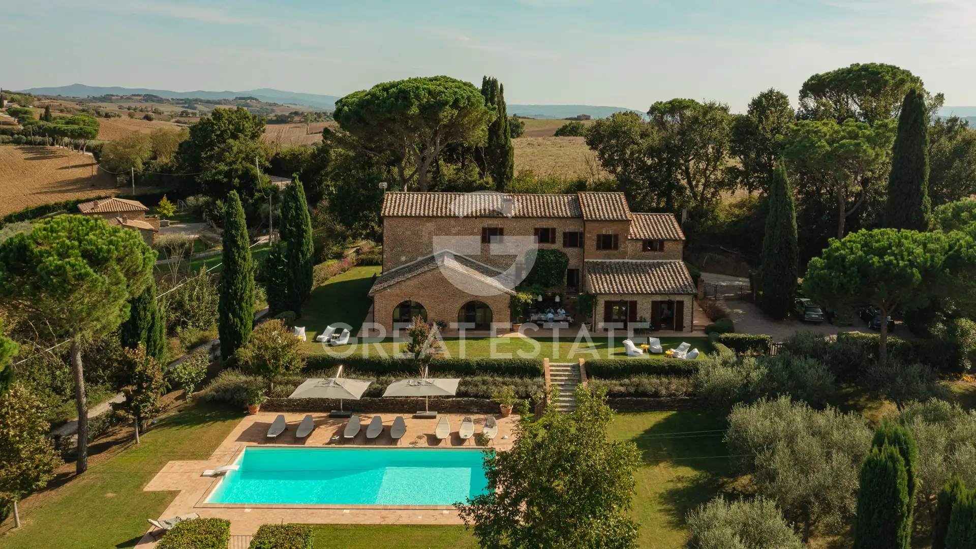 Villa 507m² in Italy, Perugia. Priced at 2350000€ rent photo-1
