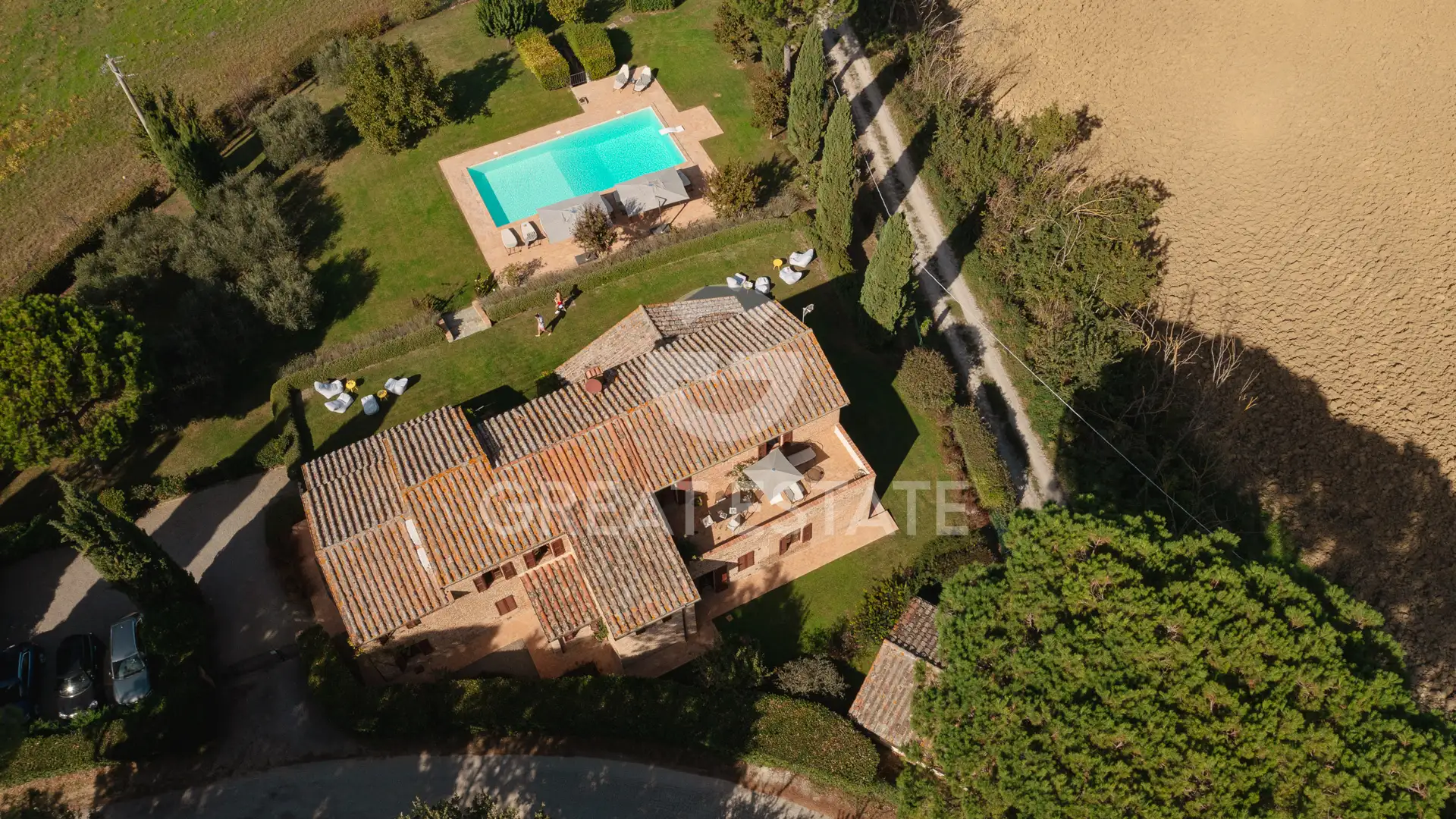 Villa 507m² in Italy, Perugia. Priced at 2350000€ rent photo-7