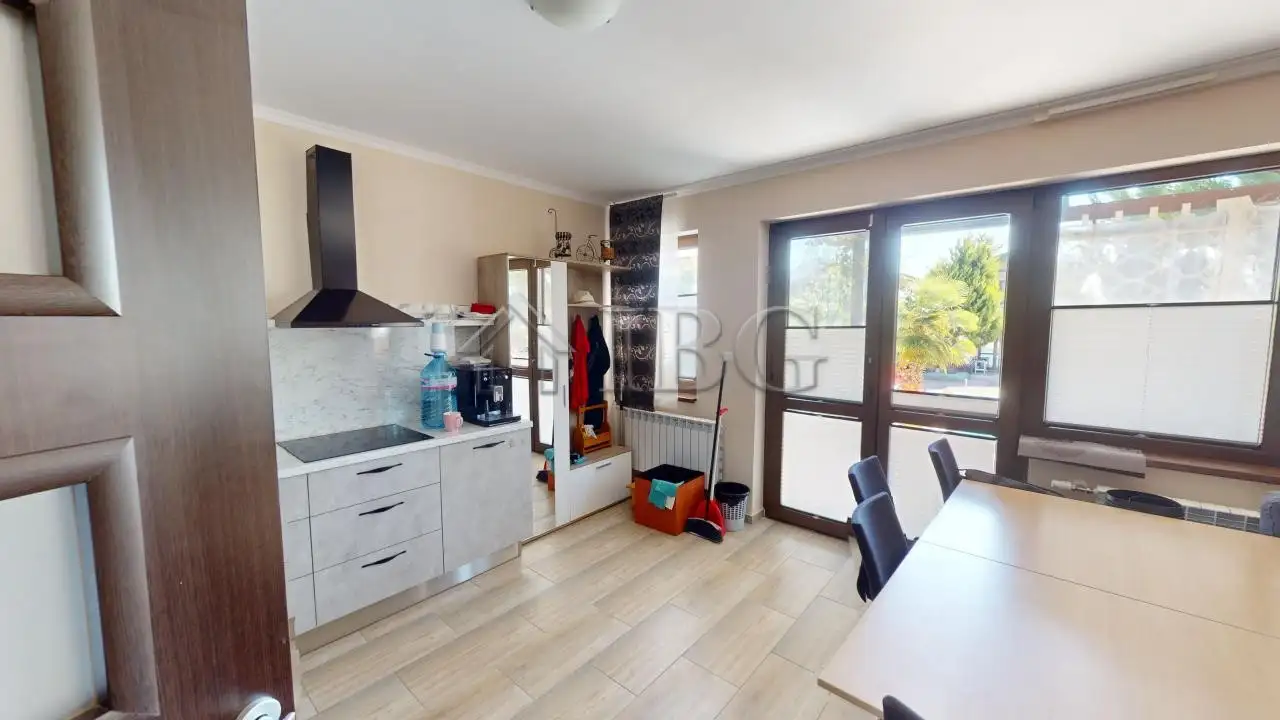 House 160m² in Bulgaria, Kosharitsa. Priced at 199900€ rent photo-3