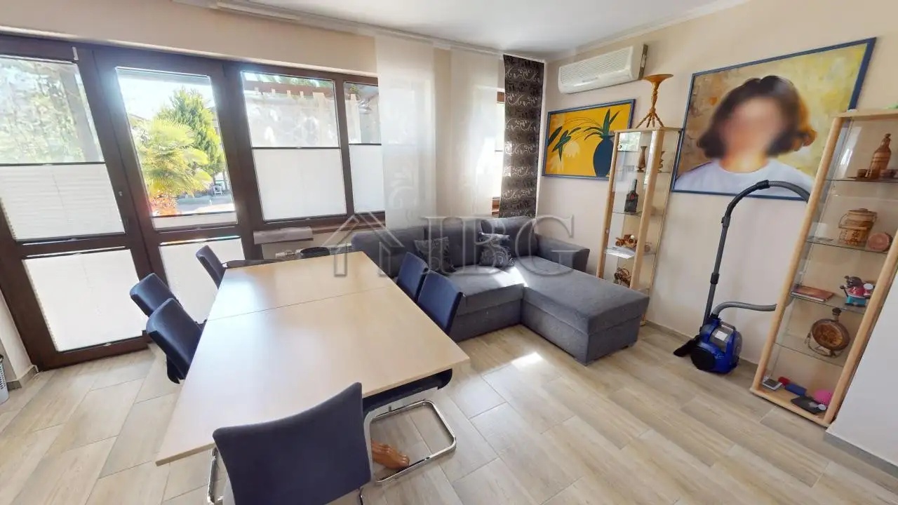 House 160m² in Bulgaria, Kosharitsa. Priced at 199900€ rent photo-4