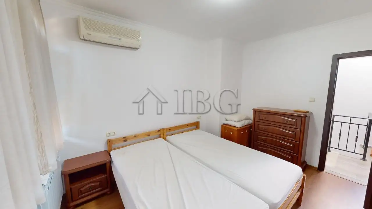 House 160m² in Bulgaria, Kosharitsa. Priced at 199900€ rent photo-11