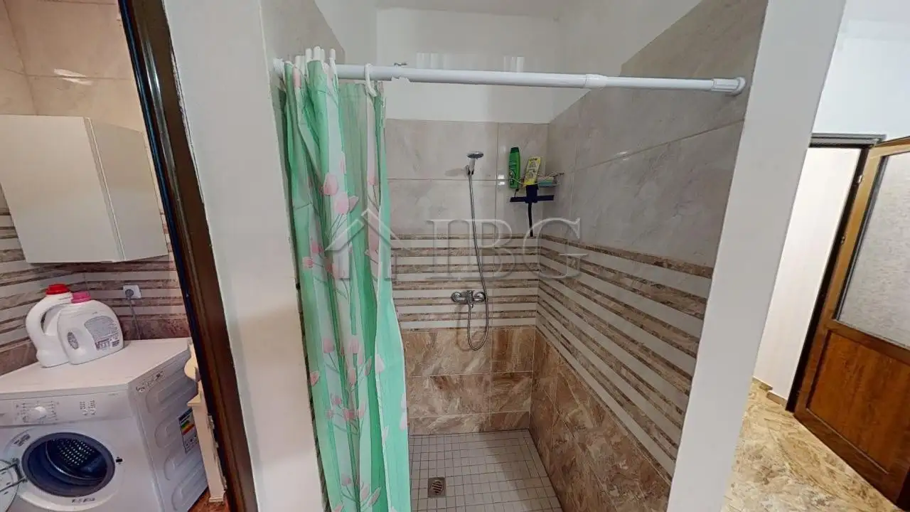 House 160m² in Bulgaria, Kosharitsa. Priced at 199900€ rent photo-15