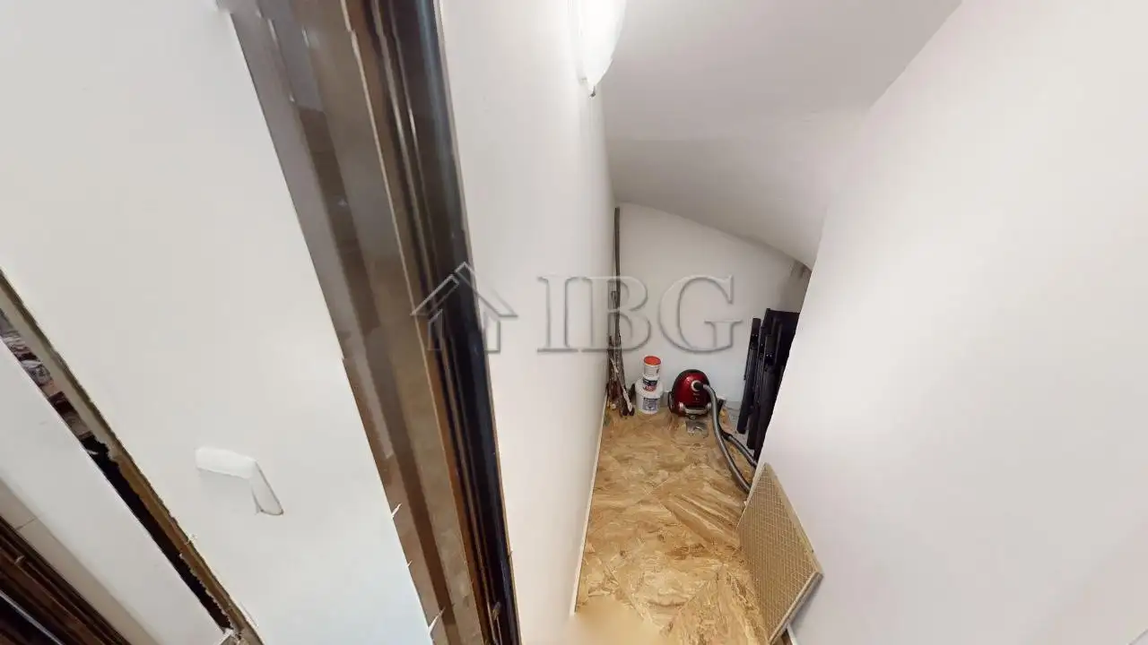House 160m² in Bulgaria, Kosharitsa. Priced at 199900€ rent photo-19