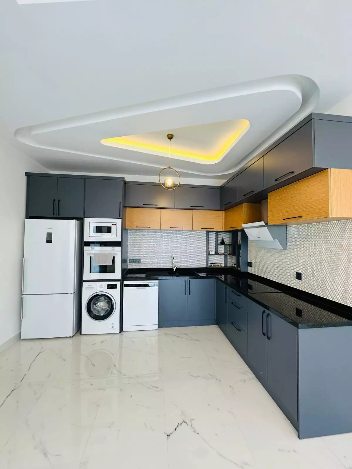 Villa 240m² in Turkey, Kargicak. Priced at 462000€ rent photo-13