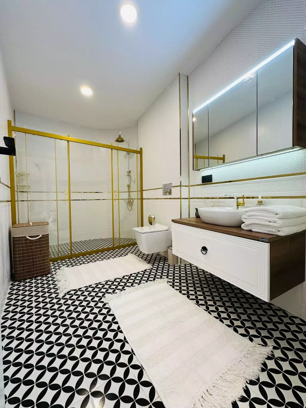 Villa 240m² in Turkey, Kargicak. Priced at 462000€ rent photo-16