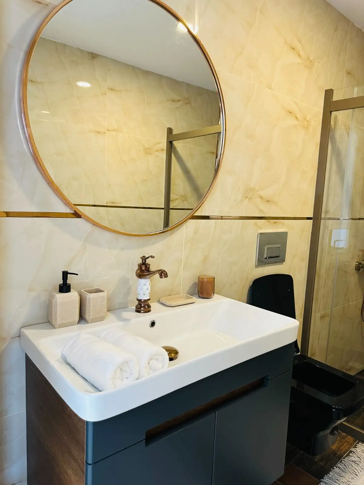 Villa 240m² in Turkey, Kargicak. Priced at 442000€ rent photo-26